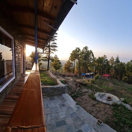 The Roots Homestay Алмора Экстерьер фото