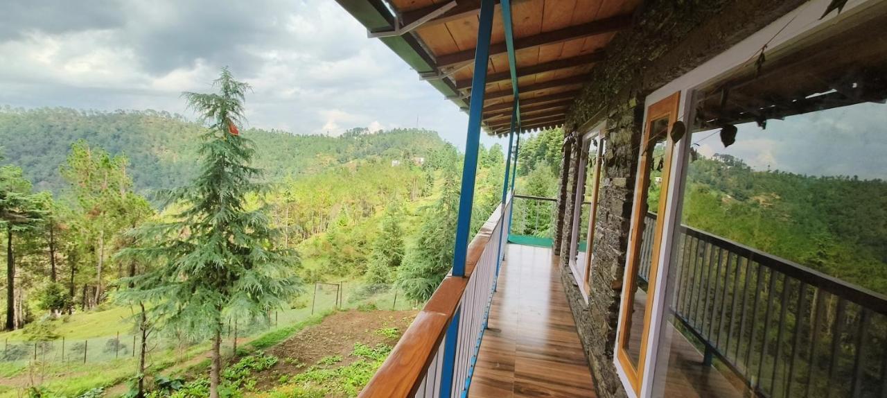 The Roots Homestay Алмора Экстерьер фото
