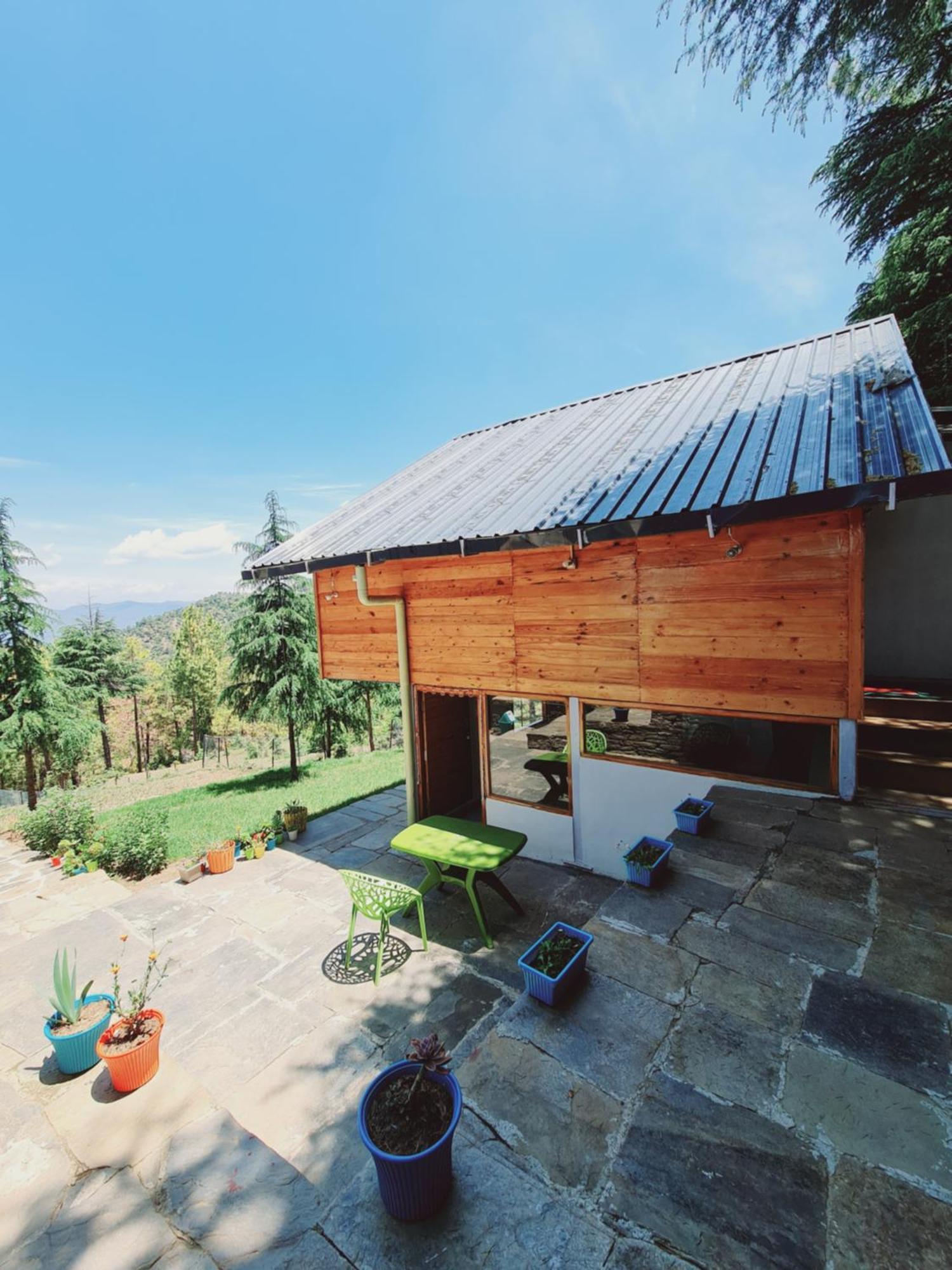 The Roots Homestay Алмора Экстерьер фото