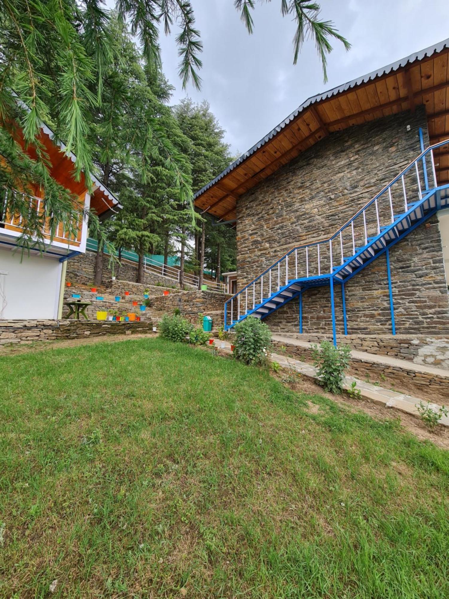 The Roots Homestay Алмора Экстерьер фото